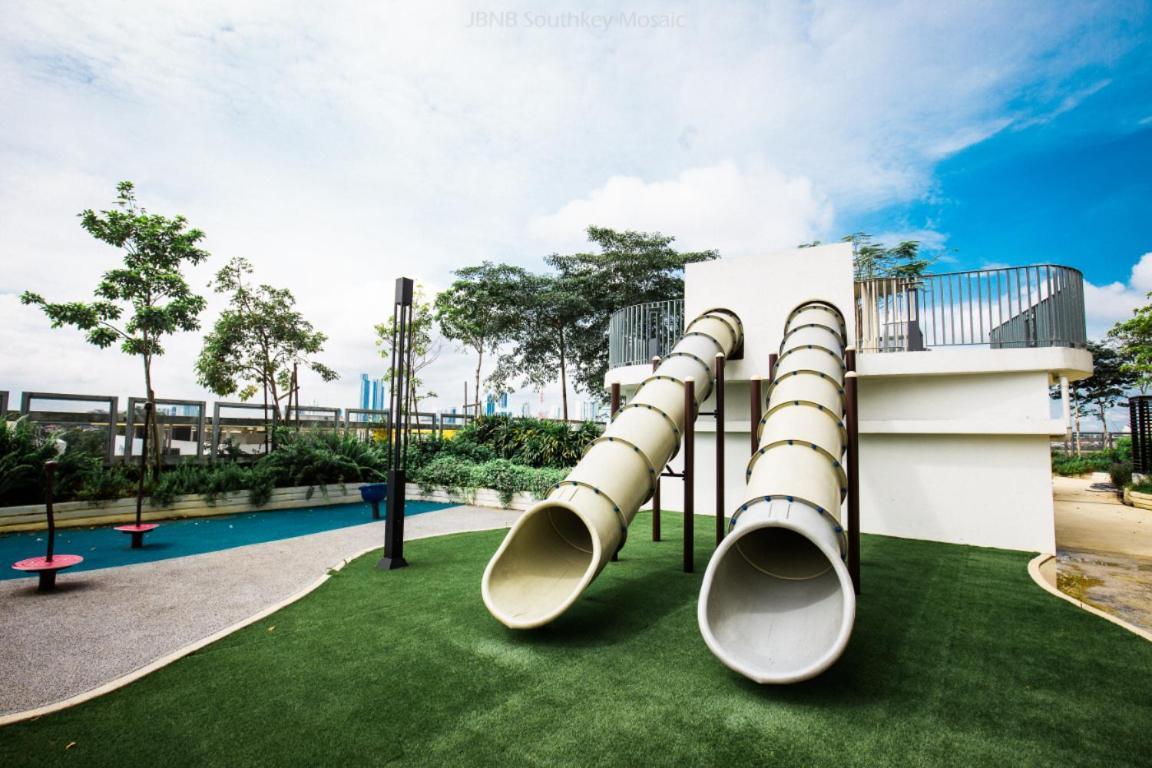 Homybed Southkey Mosaic Homestay Джохор-Бару Экстерьер фото